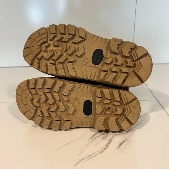 Ozark Trail Kids Camouflage and Brown Boots Size 3 - Picture 5 of 5